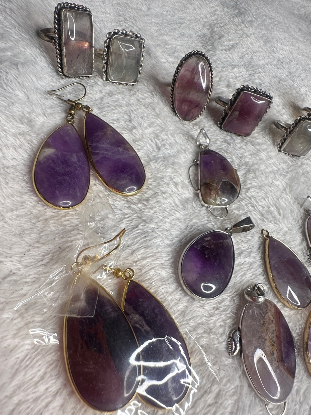Crystal Goddess Amethyst Collection - Picture 3 of 8